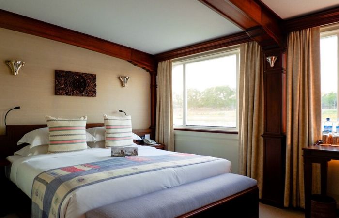 belmond road to mandalay