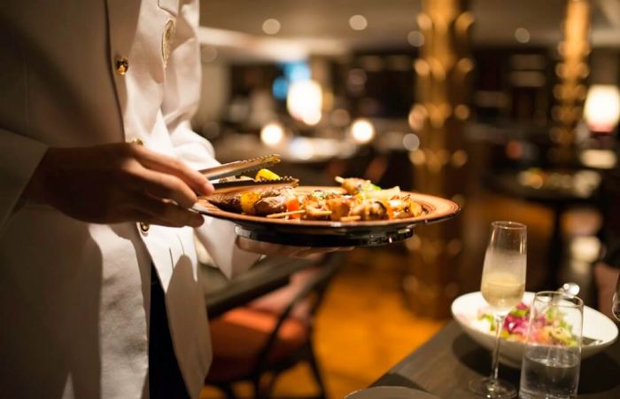 the strand cruise 11